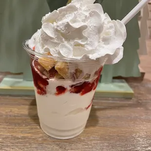 Strawberry cheesecake sundae.