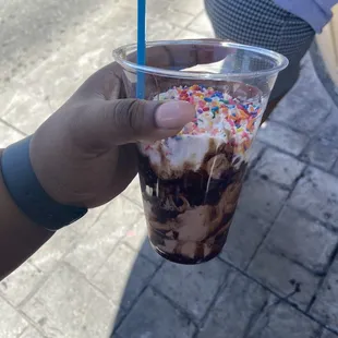 I got the dirt sundae