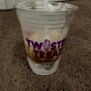 &quot;Large&quot; $4.79 hot fudge sundae.