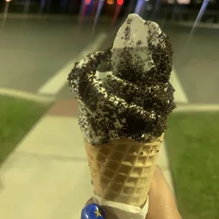 Sugar cone with Oreo dust