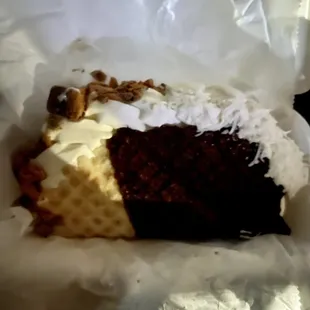 Ice cream taco is like 8 inches long!!!!!