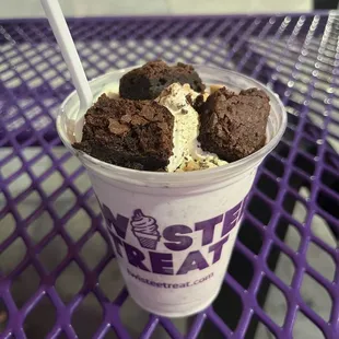 Brownie/Heath twirl