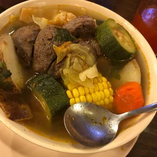 Caldo de res