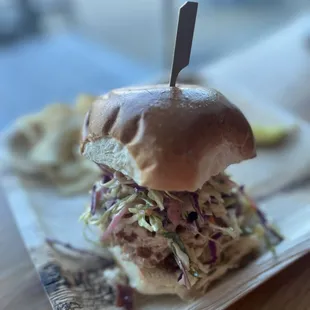  pulled pork sandwich with coleslaw slaw