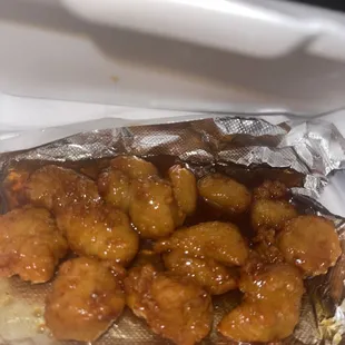 Cracking orange chicken