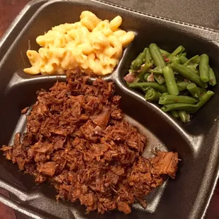 brisket, green beans, and mac &amp; cheese