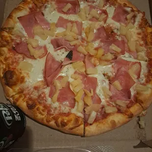 Hawaiian pizza