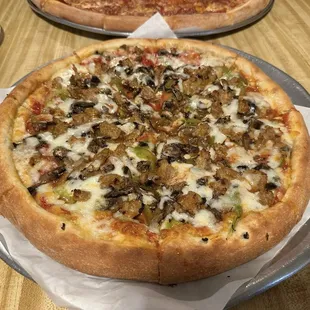 food, pizza