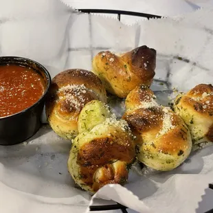 Garlic Knots