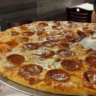 As you can see, this is a big pizza, make sure you come hungry.