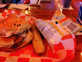 Simon's Pub