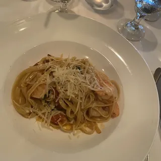 Shrimp & Fettucine Pasta