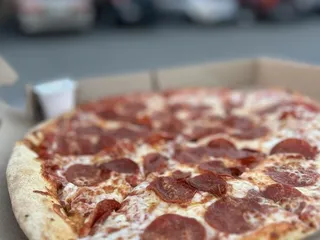 Pizza Boli's