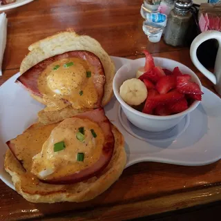 Traditional Benedict
