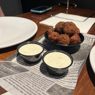 Mac N Cheese Fritters
