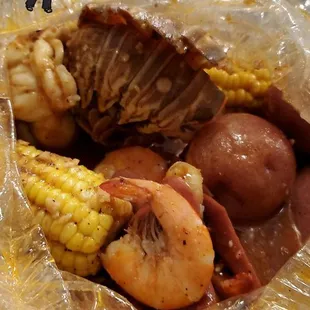 BUILD YOUR OWN: sausage, lobster, shrimp