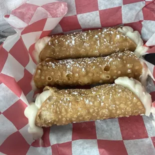 Cannoli
