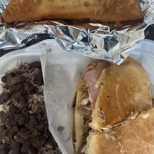 Original Cuban sandwich, Empanada de guayaba y queso y arroz blanco con habichuelas!!