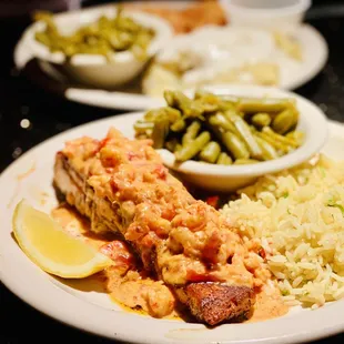 (Valentine's day special) Blackened salmon with "special creamy tomato crawfish sauce" this sauce was superb :)...