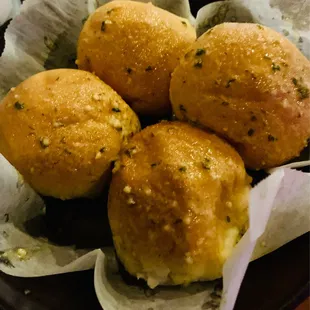Garlic rolls