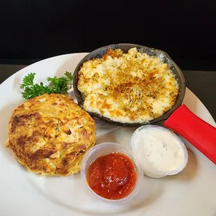 10 Oz Crab Cake and Mac&amp;Cheese