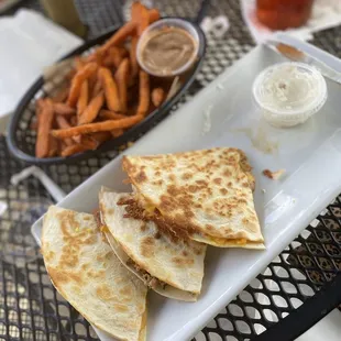 Chicken quesadilla &amp; sweet potato fries