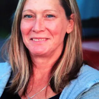Linda W.