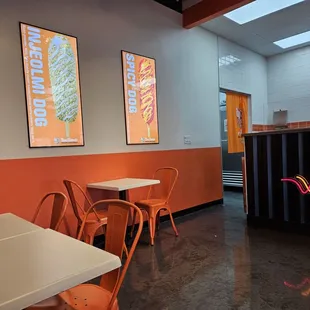 the interior of a fast food restaurant