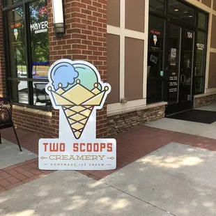 two scoops ice cream