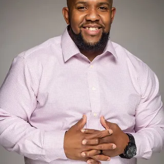 Mike J.