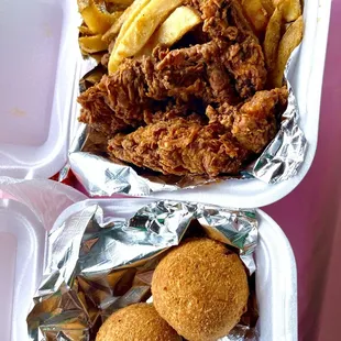 Chicken finger plate &amp; chlobster bites