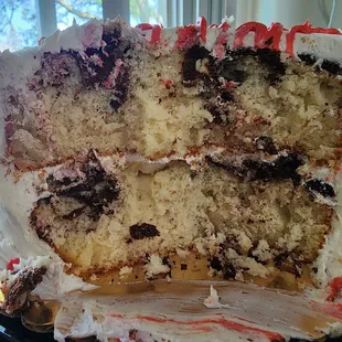 Chocolate vanilla cake