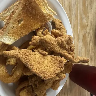 Two Sisters Creole Kitchen