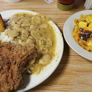 Butterbeans w Fried porkchop