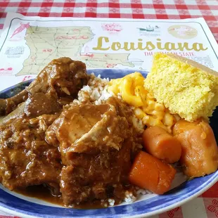 Smothered fried chicken