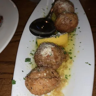 Crabmeat Stuffed Mushrooms