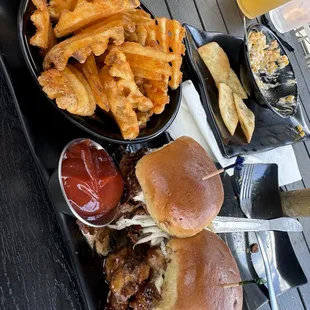 Pulled Pork Sliders