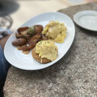 Crab Cake Crab Benedict and the Salmon Chips