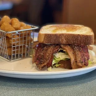 BLT &amp; E Sandwich