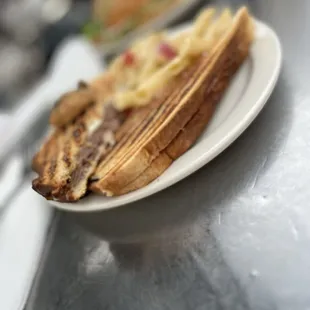 Roast Beef Classic Sandwich