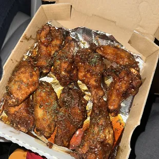 soy garlic &amp; bulgogi wings!