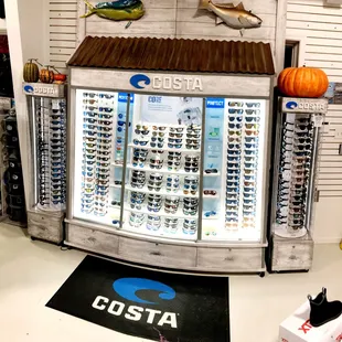 Hundreds of Costa models to choose from!