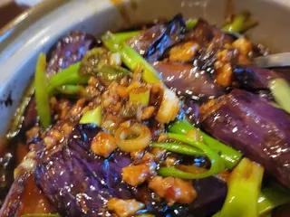 Sesame Sea Asian Bistro