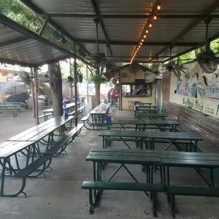 Covered Patio - Great for Parties &amp; Groups