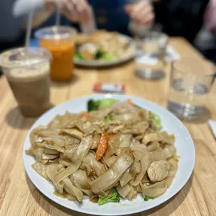 Pad Thai @colorful.eats