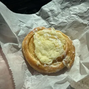 Cream cheese danish (perfection)