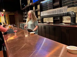 Tyranena - The Fharmacy Public House