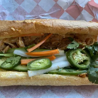 Lemongrass chicken BANH MI