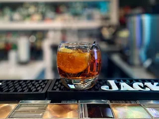 Muse Noraebang and Cafe