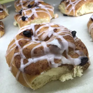 Cinnamon Raisin Rolls